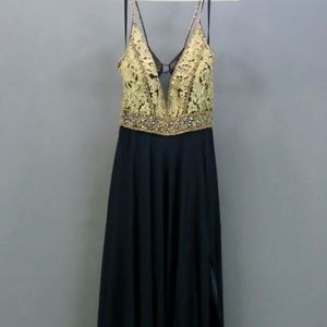 AQUA Embellished-Bodice Gown MSRP $318 Size 4